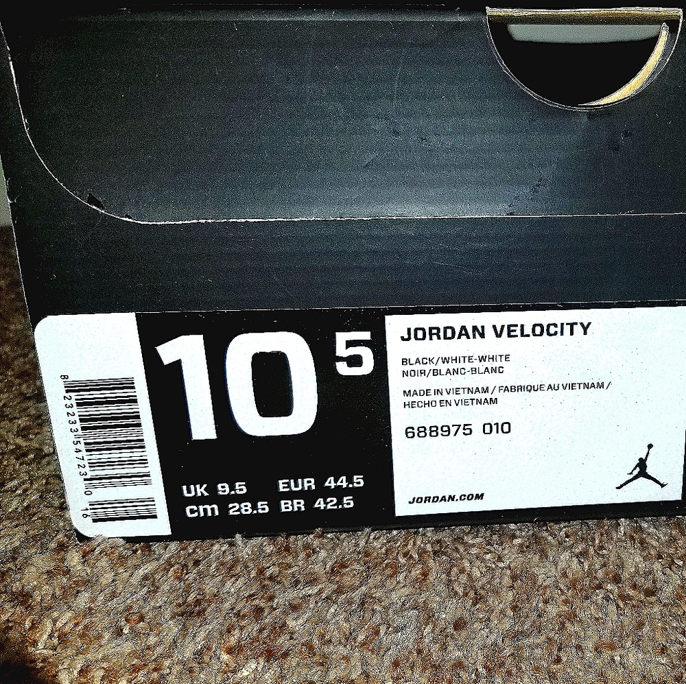 Air Jordan Velocity Size 10.5 - Picture 9 of 14